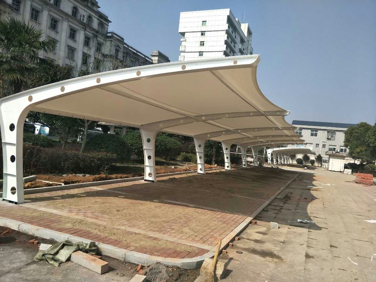 岳阳检察院停车棚膜结构工程(图3)
